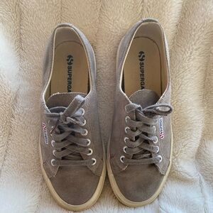 Women’s gray Superga tennis shoes size 39 aka 8.5.